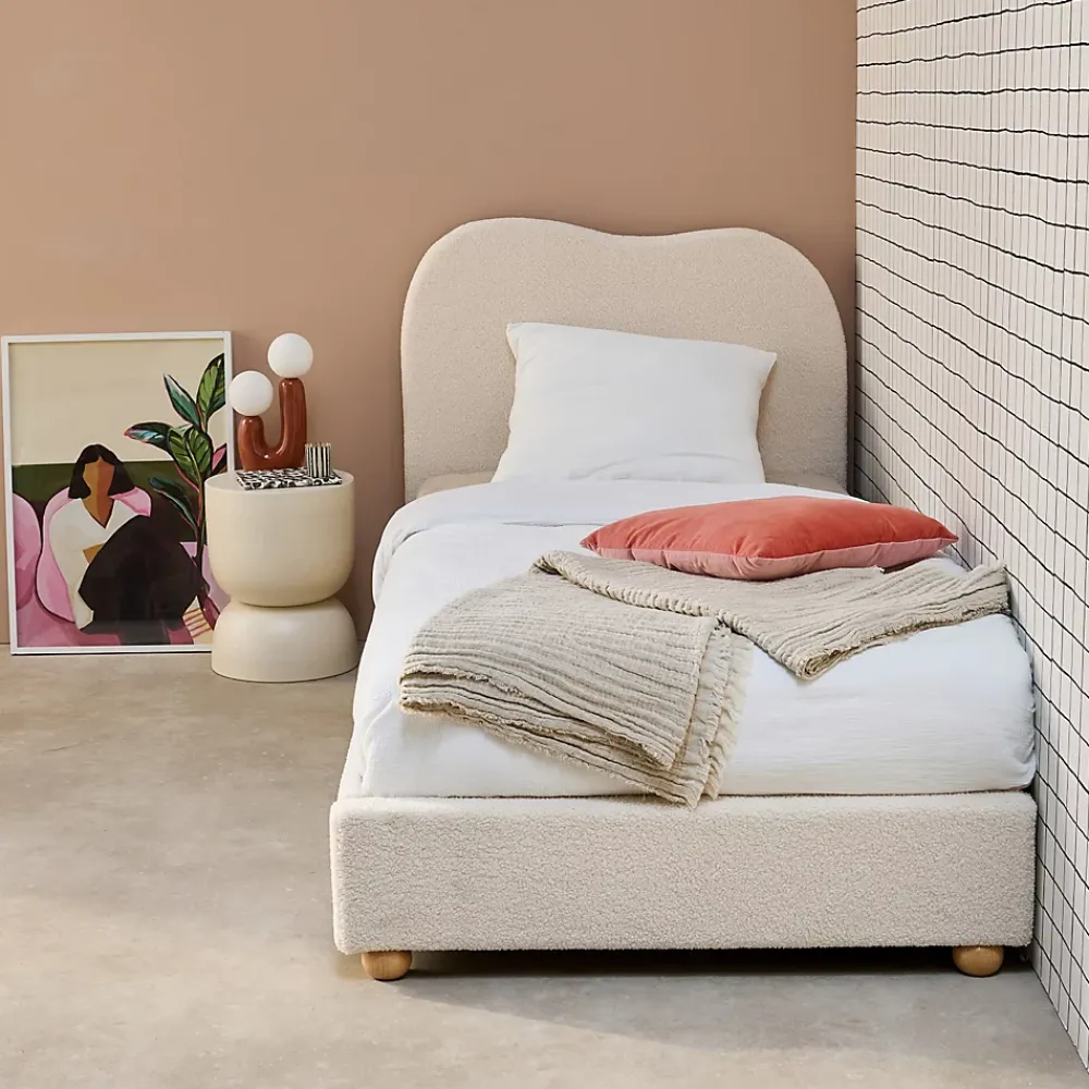Sweeek Lit avec sommier à lattes et tête de lit. blanc finition bouclette. L204 x P98 x H96.5cm* Lit Simple