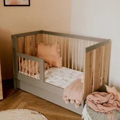 Lit Bébé Enfant évolutif à Barreaux Avec Sommier Réglable Bois / Gris 120x60 Cm><noscript><img width=