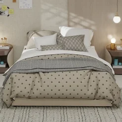Okwish Lit Coffre Double 140x200 cm, Lit Adulte avec Vérins Hydrauliques, Cadre Moderne en Velours Beige, Sans Matelas* Lit Coffre