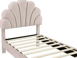 Habitat Et Jardin Lit coquillage en velours 