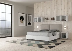 Lit double avec rangement, double relevable, 160x200 cm, bois de frêne blanc, coussins simili cuir gris tourterelle, Egos Antea><noscript><img width=