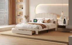 Lit double 140x200 cm en tissu teddy beige, Tiroirs de rangement au pied du lit et ports USB intégrés><noscript><img width=