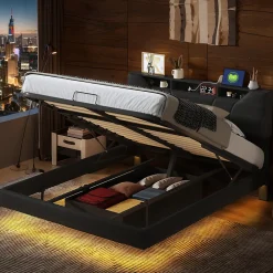 Lit double 140x200 cm rembourré gris en PU avec LED, ports USB, tête de lit et coffre de rangement><noscript><img width=