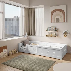 Lit enfant Montessori 90x200 cm en pin massif, barrières étoiles et lune, peinture à l eau sûre, design sécurisé, Blanc><noscript><img width=