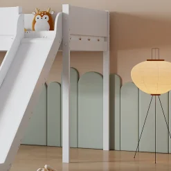 Okwish Lit mezzanine 90x200 cm - Lit avec échelle à 3 marches, toboggan et étagère amovible - Pin + MDF - Sans matelas - Blanc + Naturel*Enfant Lit Enfant