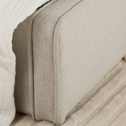 Lit simple BELARTI 90 x 190 cm rembourré, revêtement en tissu - Gris clair><noscript><img width=