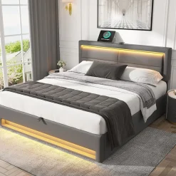 Lit 140x200 cm avec éclairage LED, ports USB rétractables et rangement, revêtement PU effet litchi gris><noscript><img width=