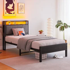 Lit 90x200 cm avec tête haute rembourrée, LED intégrées et station de charge USB, cadre métal noir>Redom New