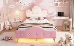 Lit 90x200 cm enfant avec tête rembourrée en vague et couronne, PU blanc/rose et bande LED intégrée><noscript><img width=