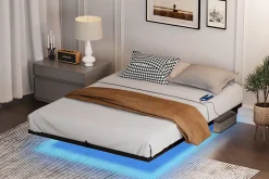 Lit 160x200 cm flottant en acier noir avec éclairage LED, station USB-C et poche de rangement><noscript><img width=