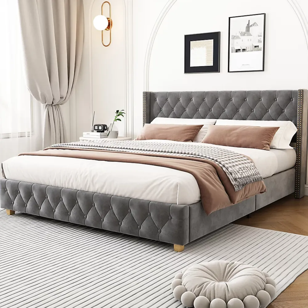 Redom Lit 160x200 cm tapissé velours gris avec tête capitonnée, ornements clous et pieds en bois robustes* Lit Double