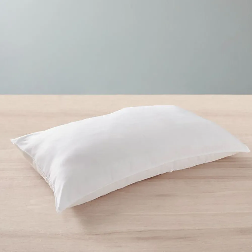 Blanreve Oreiller BLANRÊVE 45x70 cm microfibre anti acarien garnissage recycle* Oreiller Moelleux