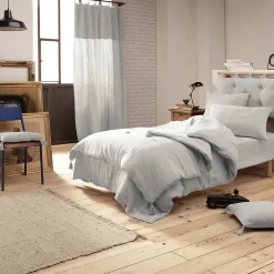 OUREA - Couvre-pied 150x150cm Capitonné Gaze de Coton Nuage>Altobuy Sale