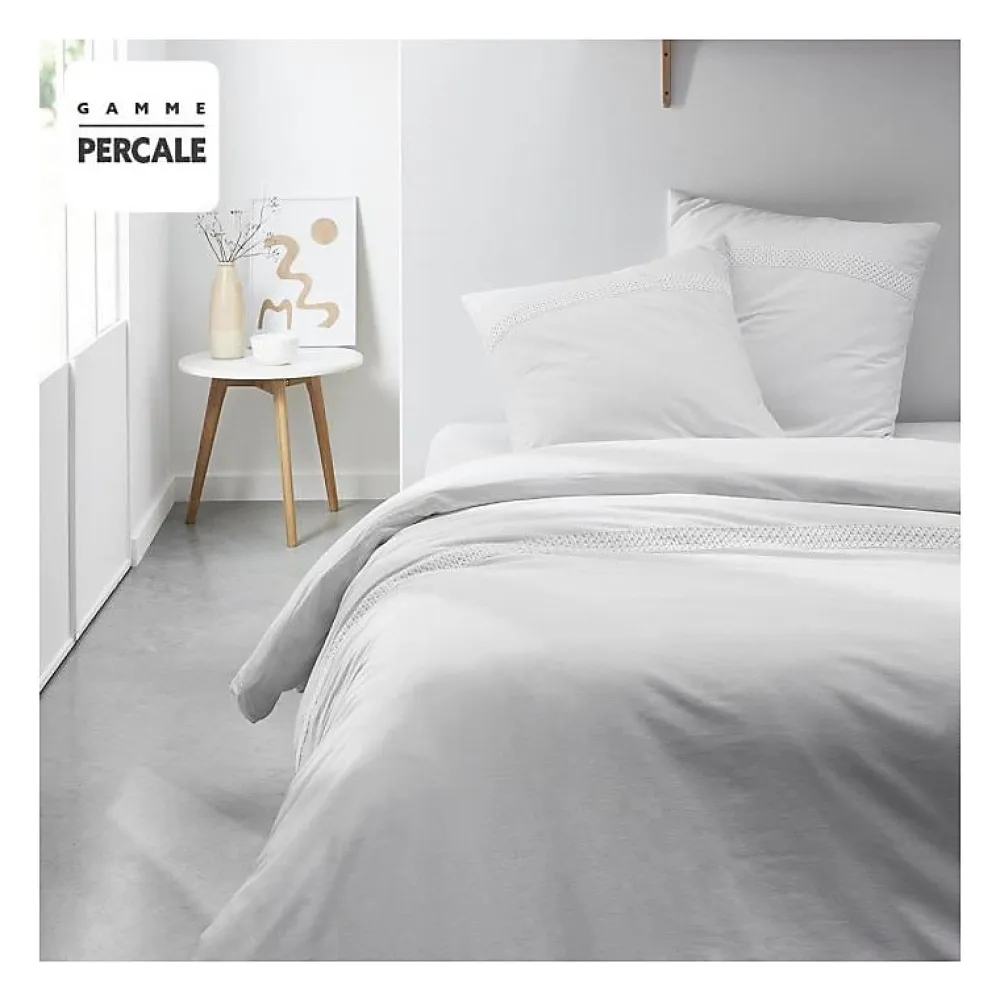 Todays Tools Parrure de lit TODAY Prestige - 220 x 240 cm - 2 personnes - 100% Percale finition macramé - Craie* Parure De Lit