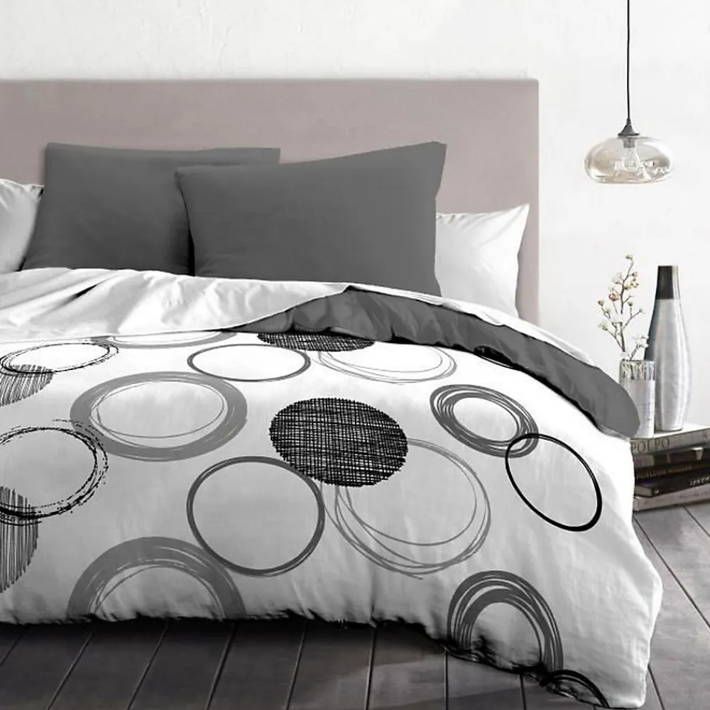 Parure de couette microfibre Audace - 1 housse de couette 220 x 240 cm + 2 taies d'oreiller 63 x 63 cm - Gris clair>Home Linge Passion Best