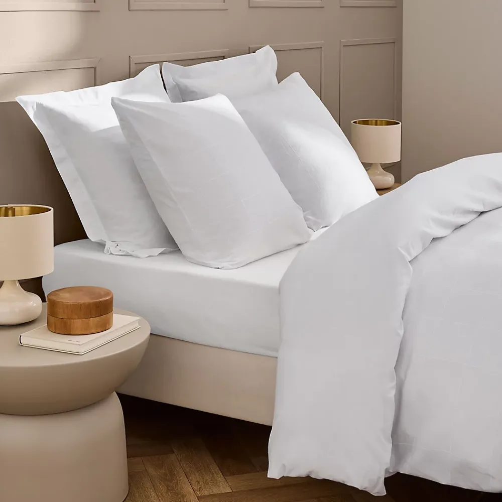 Douceur D'Intérieur Parure de lit 3 pièces LINELLA Blanc- 240 x 220 cm Coton/Polyester lavé jacquard 57 fils* Housse De Couette