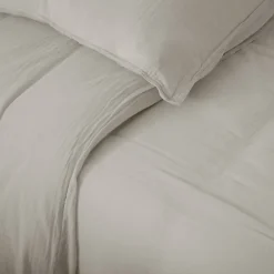 Parure de lit 3 pièces 240x220 cm et 65x65 cm mousseline de coton MILOS beige ficelle>Linnea New