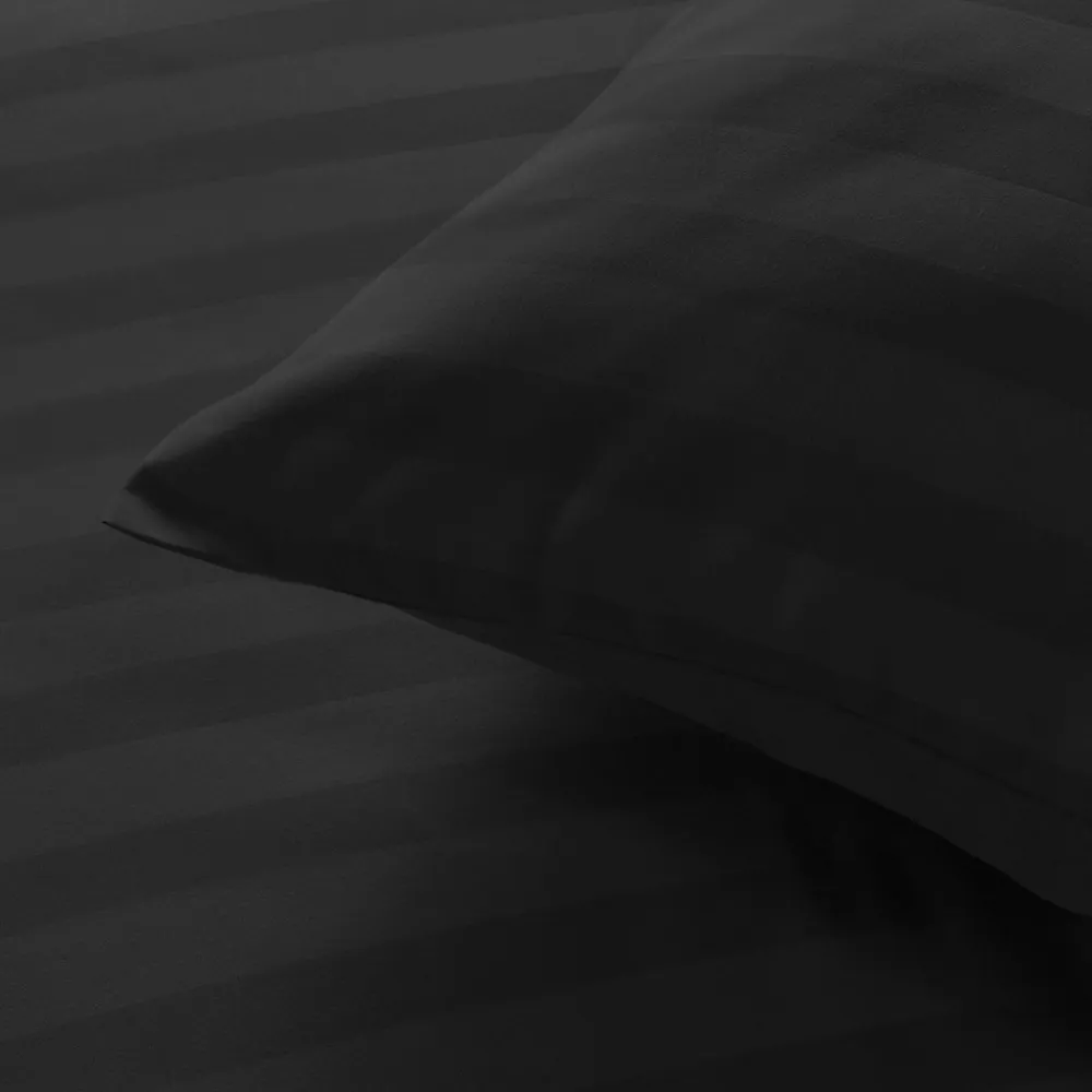 Parure de Lit 240 x 220 cm + 2 Taies Microfibre Unie CLÉO Noir>Promolinge