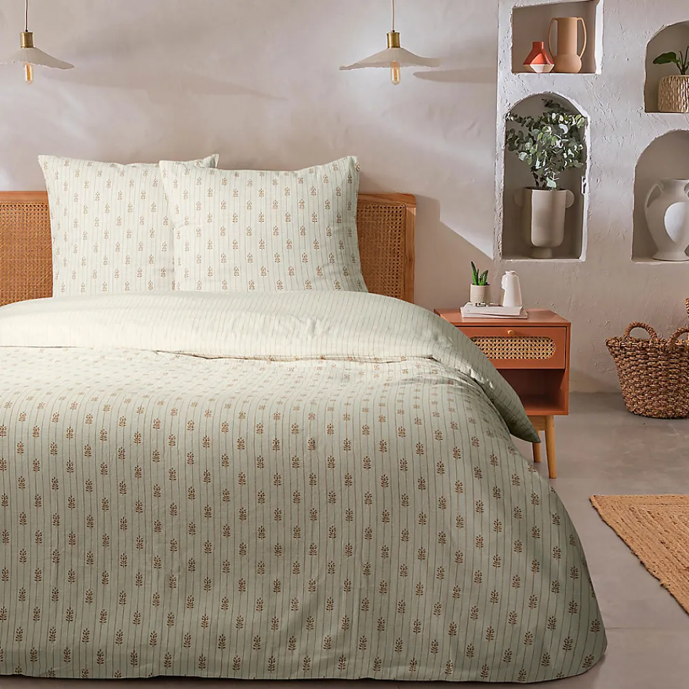 Parure de lit double à rayures fleurie effet lin 240x220cm>Future Home Clearance