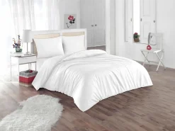 Parure de lit percale de coton 80 fils/cm² - Housse de couette 220 x 240 cm + 2 taies d'oreiller 63 x 63 cm - Blanc passepoil><noscript><img width=