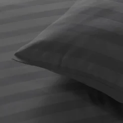 Douceur D'Intérieur Parure de lit rayures dans le tissage (240x220 cm - Gris)* Parure De Lit