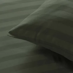 Douceur D'Intérieur Parure de lit rayures dans le tissage (240x220 cm - Vert)* Parure De Lit