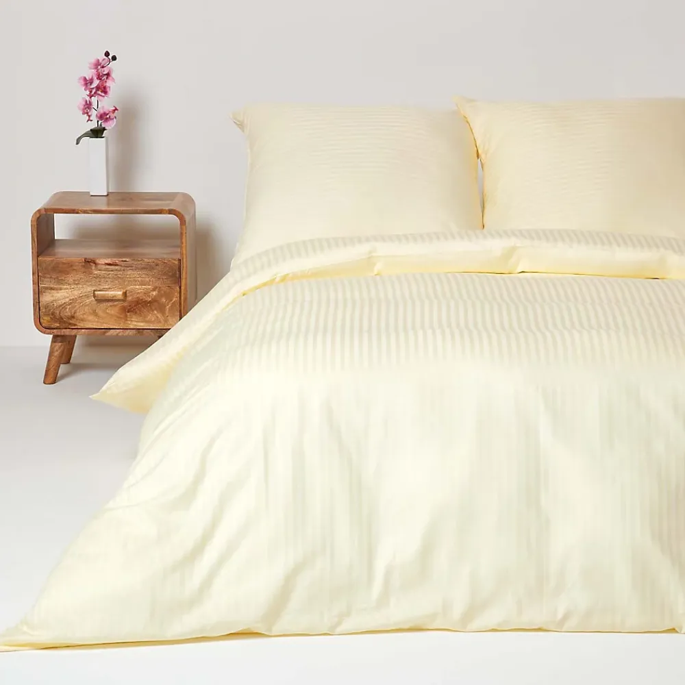 Homescapes Parure de lit satin rayé en coton égyptien 330 fils jaune pâle, 240x220cm -* Parure De Lit
