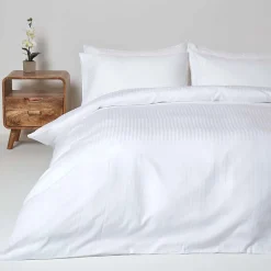 Homescapes Parure de lit satin rayé en coton égyptien 330 fils blanc, 200x200cm -* Parure De Lit