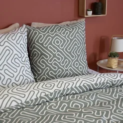 Parure de lit 240x220 cm en microfibre PARCHEMIN vert motif graphique 3 pièces><noscript><img width=