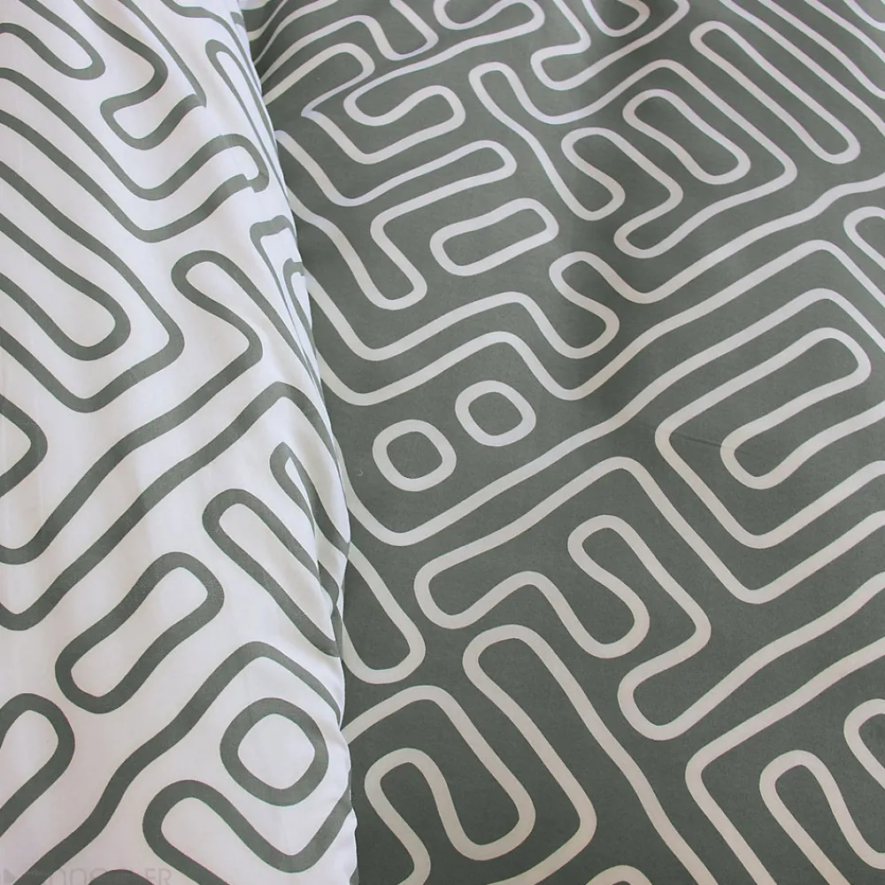 Parure de lit 240x220 cm en microfibre PARCHEMIN vert motif graphique 3 pièces>Linnea Clearance