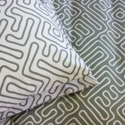 Linnea Parure de lit 140x200 cm en microfibre PARCHEMIN vert motif graphique 2 pièces* Parure De Lit