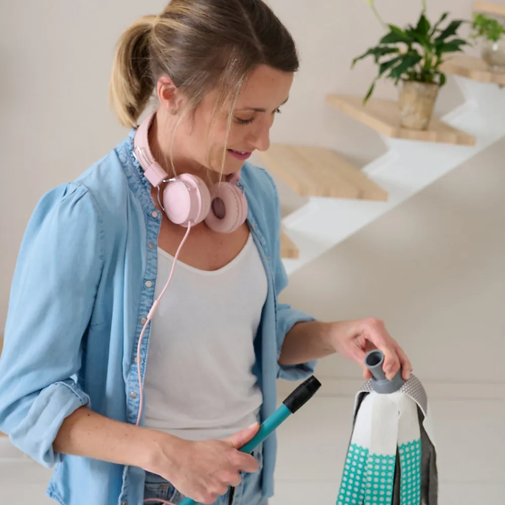 Poignée télescopique plastique et acier L.1,5m>GoodHome Clearance