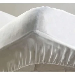 Douceur D'Intérieur Protège matelas - Mmolleton finition PVC anti acarien* Protège Matelas