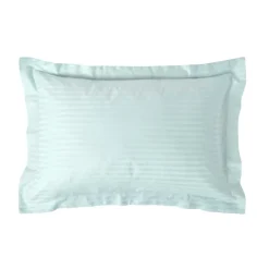 Taie d'oreiller à  volants bleu satin rayé en coton égyptien 330 fils, 50x75 cm ->Homescapes Outlet