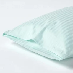 Homescapes Taie d'oreiller bleu satin rayé en coton égyptien 330 fils, 50x75 cm -* Taie D'Oreiller