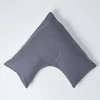 Taie d'oreiller cervical gris foncé en lin lavé ->Homescapes Online