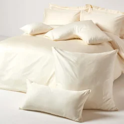 Taie d'oreiller écru en coton égyptien bio 400 fils, 80x80 cm -><noscript><img data-lazyloaded=
