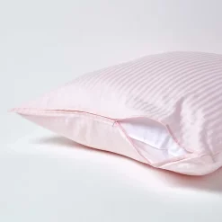 Homescapes Taie d'oreiller rose satin rayé en coton égyptien 330 fils, 80x80 cm -* Taie D'Oreiller