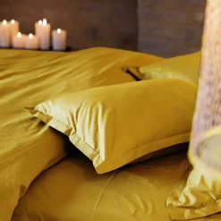Taie d'oreiller volants plats 65x65 cm percale MANOIR jaune Moutarde><noscript><img width=