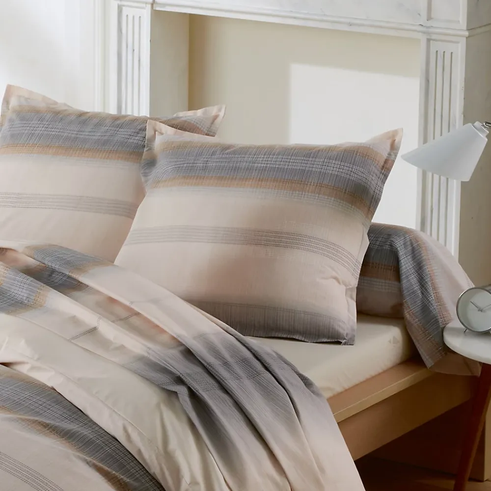 Linnea Taie d'oreiller 65x65 cm en 100% percale de coton ESTEBAN gris beige* Taie D'Oreiller