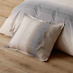 Taie d'oreiller 50x70 cm en 100% percale de coton ESTEBAN gris beige><noscript><img data-lazyloaded=
