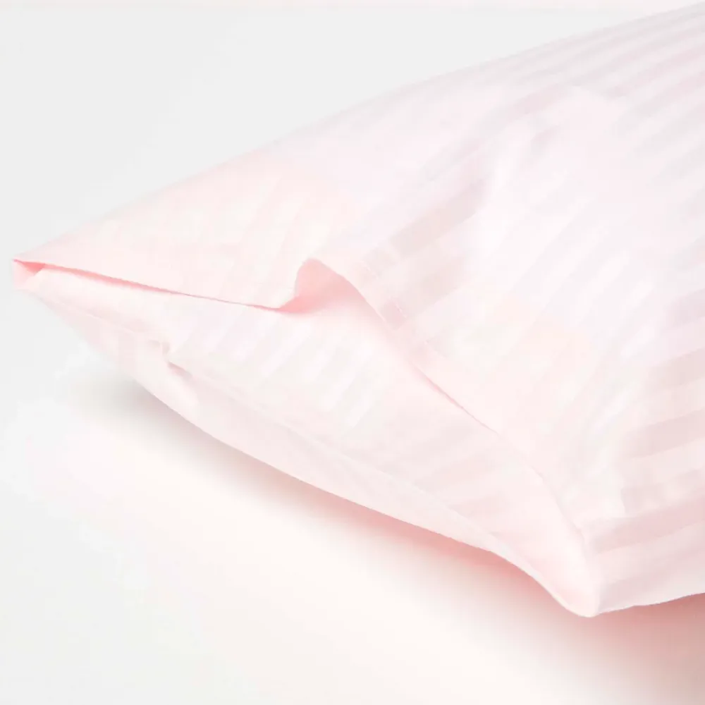 Homescapes Taies d'oreiller enfant rose satin rayé en coton égyptien 330 fils, 40x60 cm, lot de 2 -* Taie D'Oreiller