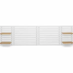 Tête de lit suspendue en lattes AVA 240 cm bois blanc et étagères façon hêtre><noscript><img width=