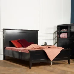 VANESSA Lit double style bord de mer en pin laqué noir, 160 x 200><noscript><img width=
